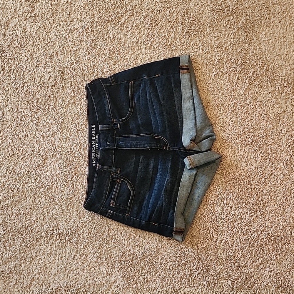 American Eagle High Rise shortie